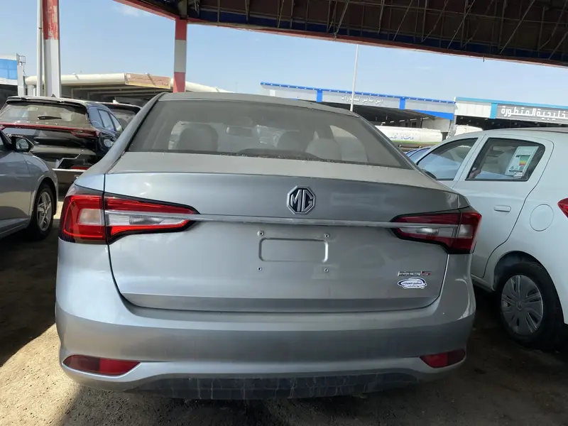 MG 5 2025