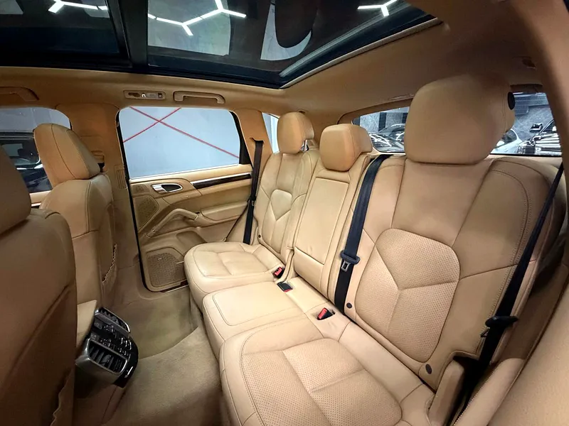 Porsche Cayenne 2015