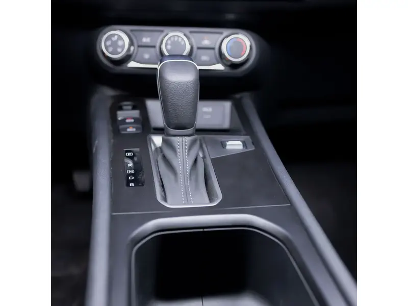 Nissan Kicks 2025