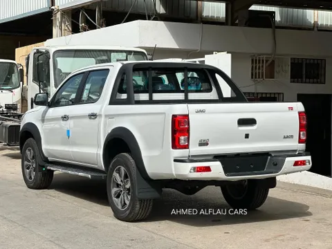 New JAC T8 2023