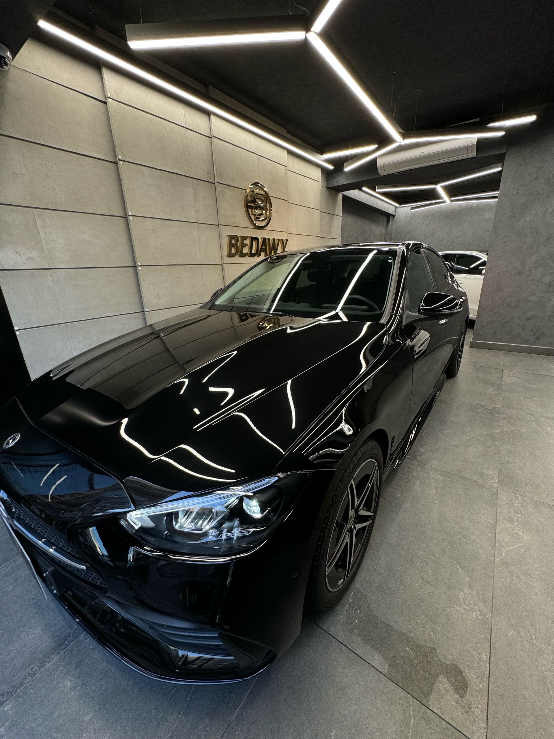 مرسيدس بنز C Class 2024