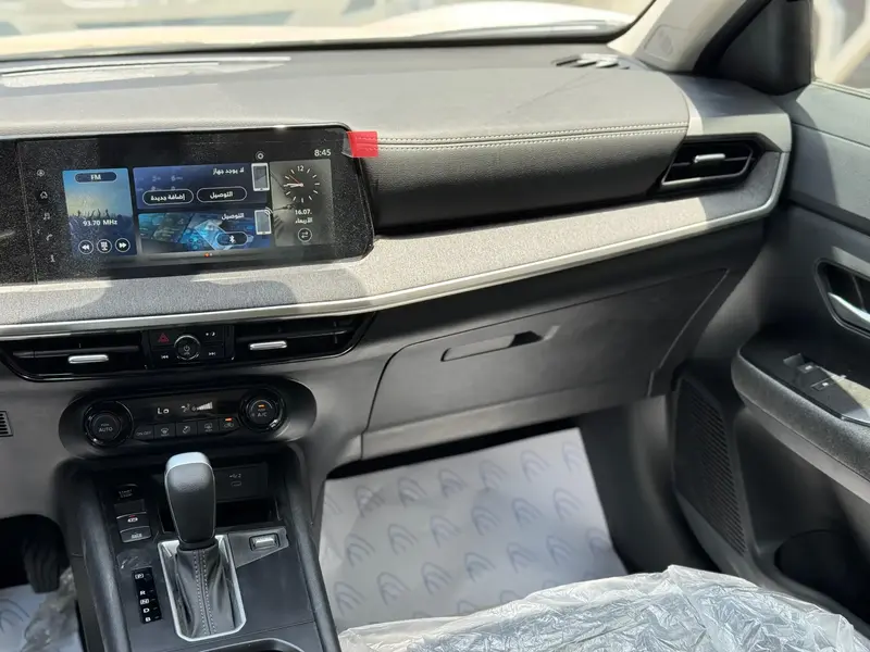 Nissan Kicks 2025