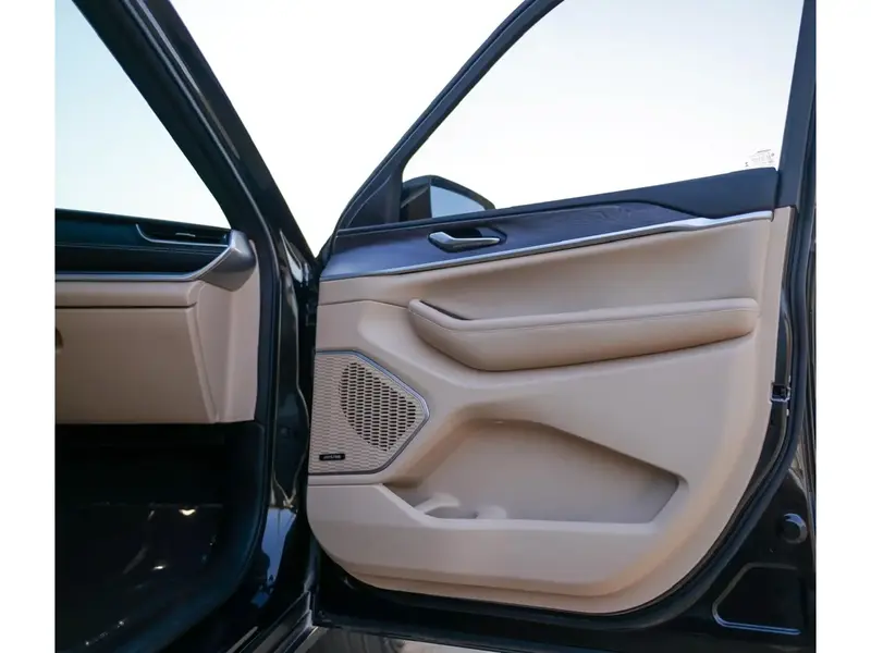 Jeep Grand Cherokee 2023