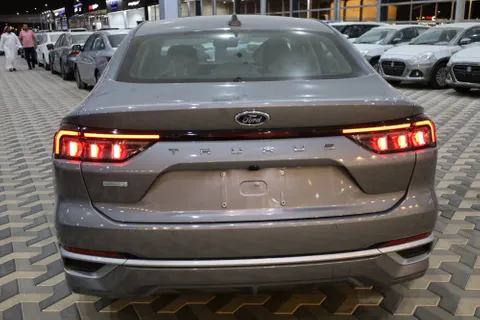 New Ford Taurus 2023
