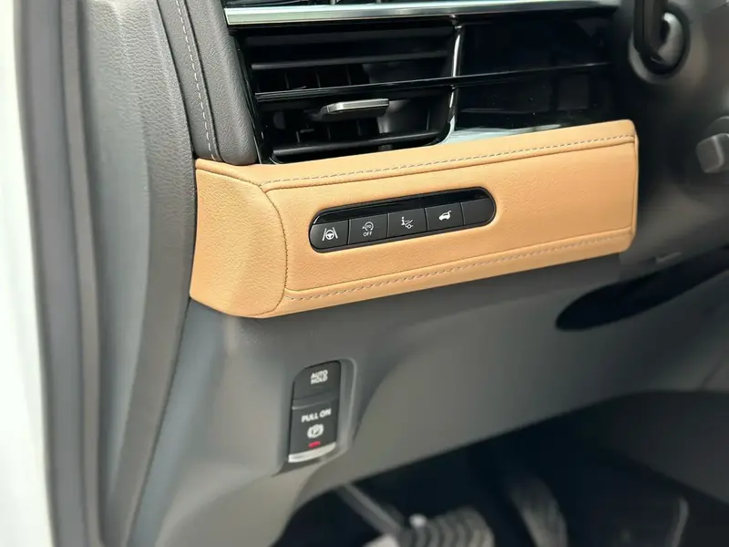 Infiniti QX80 2025
