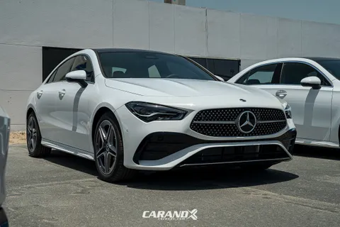 Discover undefined undefined Exterior Interior Images.Find all aspects and details of cars.
