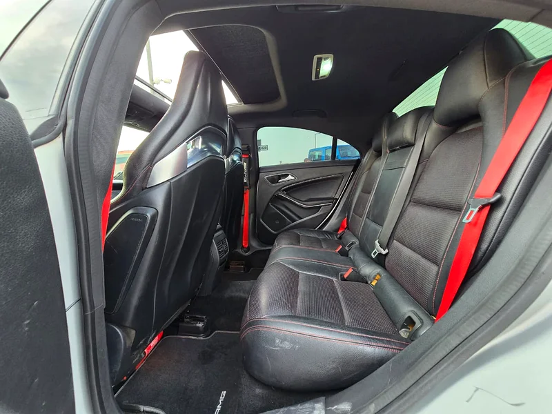 Mercedes Benz CLA Class 2015
