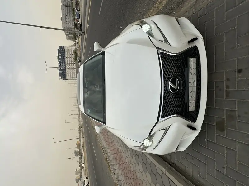 Lexus IS 2014