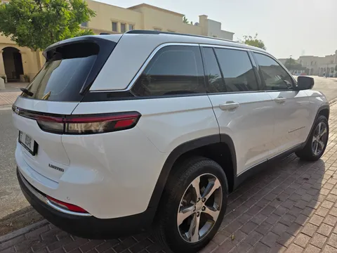 Jeep Cherokee 3.7 Limited 2023