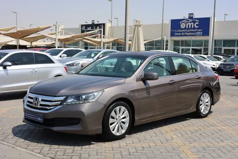 Honda Accord 2.4L LX + Sunroof + Aluminum Wheels 2015