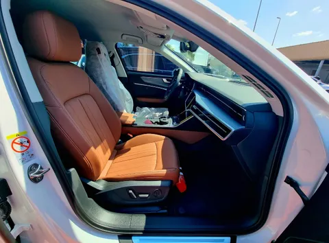 New Audi A6 2.0L 180 HP 2025
