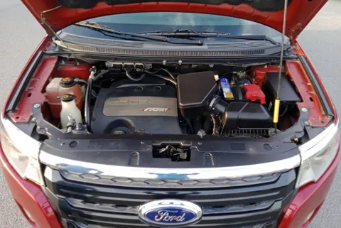 Discover undefined undefined Exterior Interior Images.Find all aspects and details of cars.
