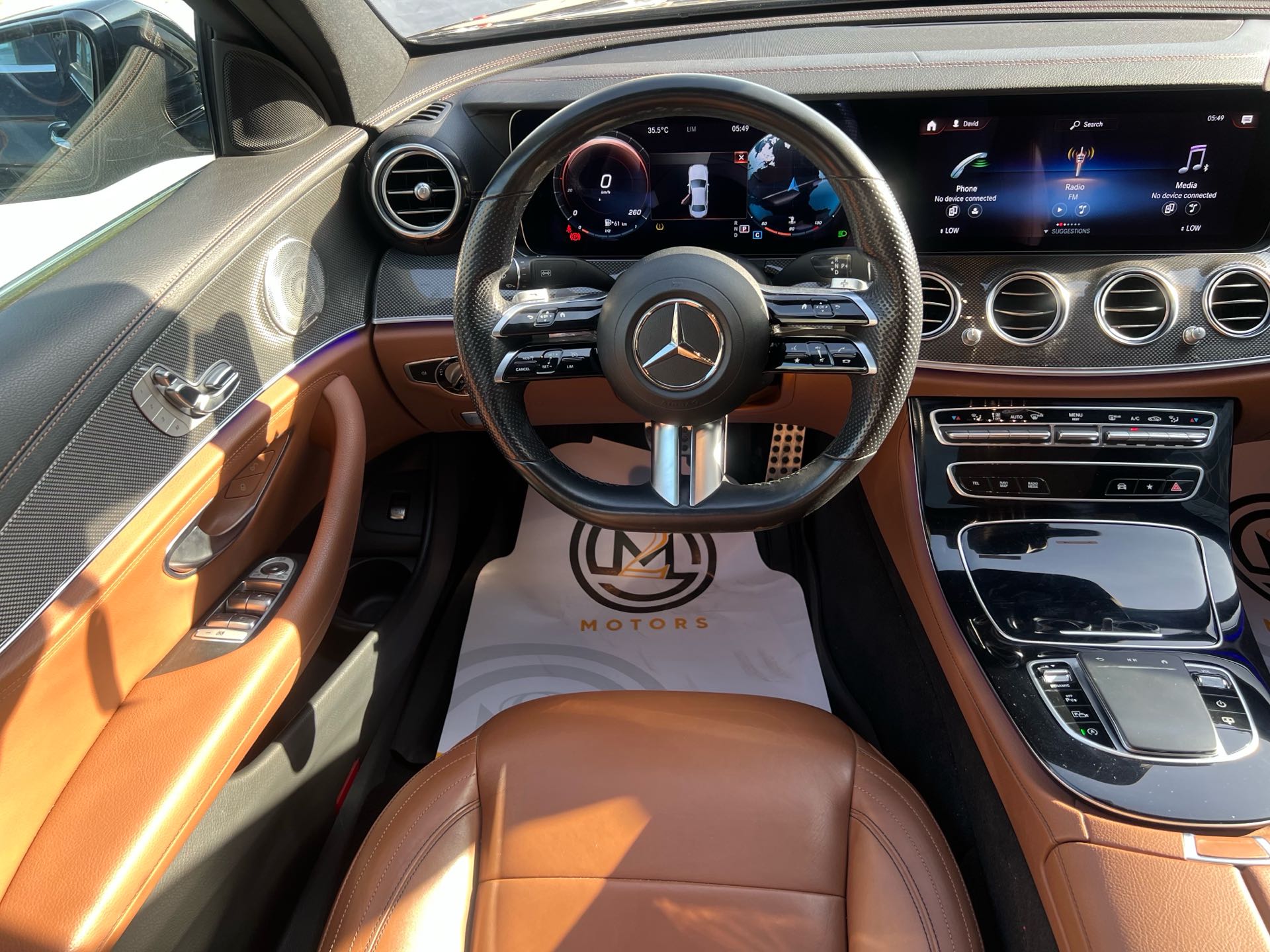 مرسيدس بنز E Class 2021