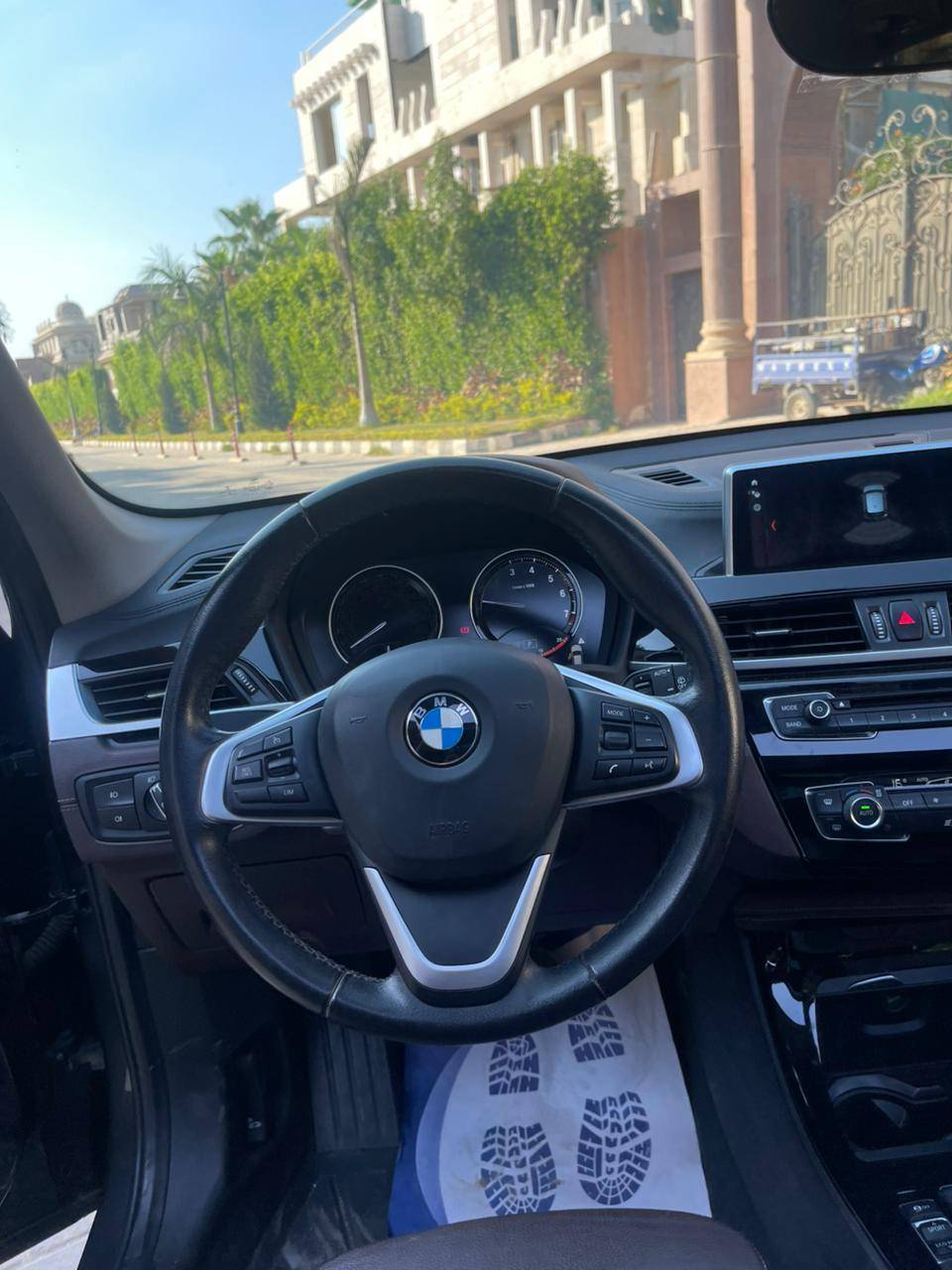 بي أم دبليو X1 2020
