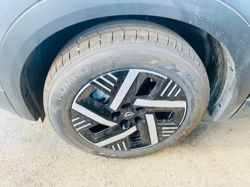 Nissan Kicks 2025