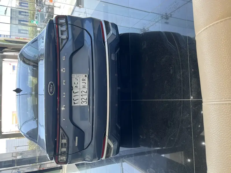Ford Taurus 2023