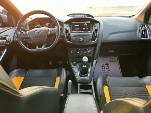 Ford Focus 2.0L ST 2016