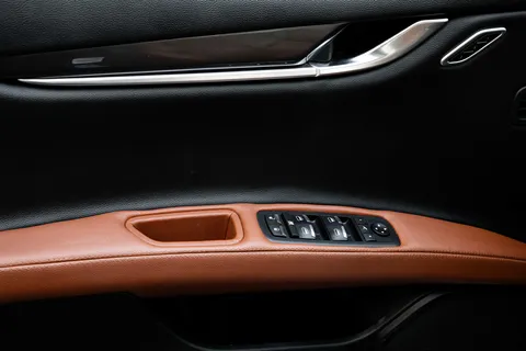 Maserati Ghibli 2020