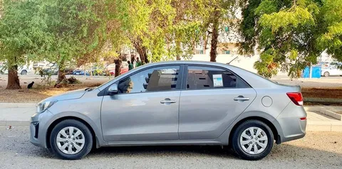 Discover undefined undefined Exterior Interior Images.Find all aspects and details of cars.