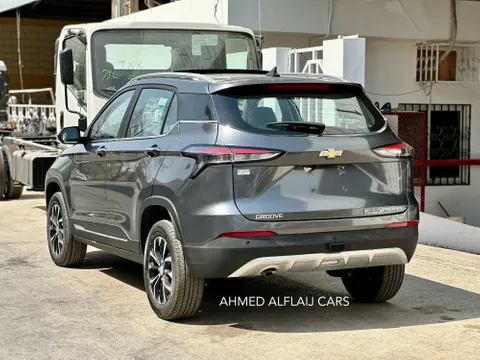 Discover undefined undefined Exterior Interior Images.Find all aspects and details of cars.