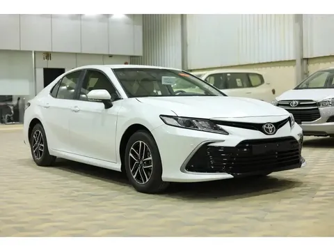 Discover undefined undefined Exterior Interior Images.Find all aspects and details of cars.