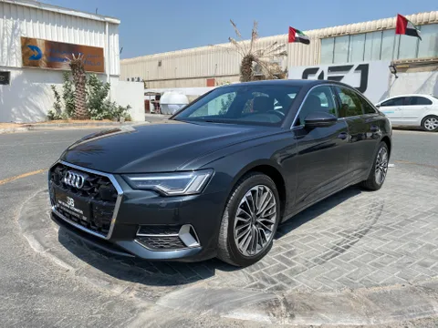 Discover undefined undefined Exterior Interior Images.Find all aspects and details of cars.