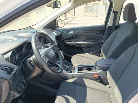 Discover undefined undefined Exterior Interior Images.Find all aspects and details of cars.