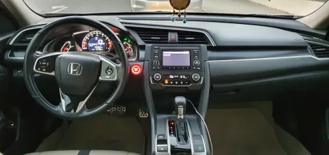 Discover undefined undefined Exterior Interior Images.Find all aspects and details of cars.