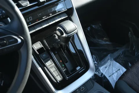New Toyota Innova 2.0L GL 8 Seater 2024