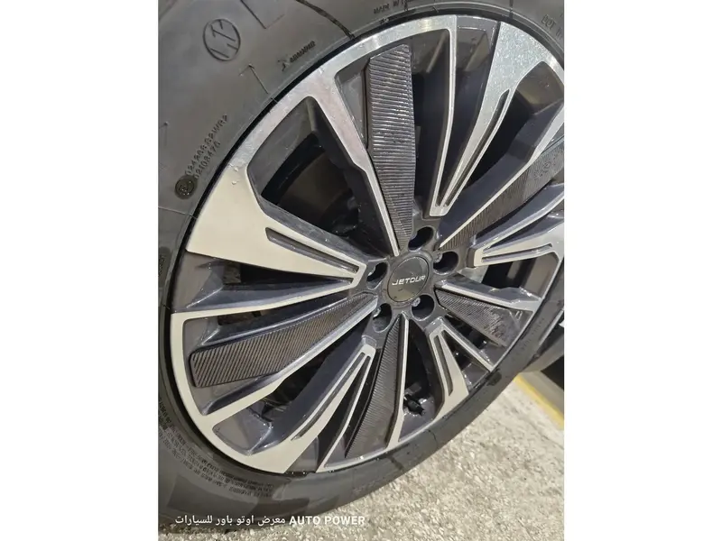 Discover undefined undefined Exterior Interior Images.Find all aspects and details of cars.