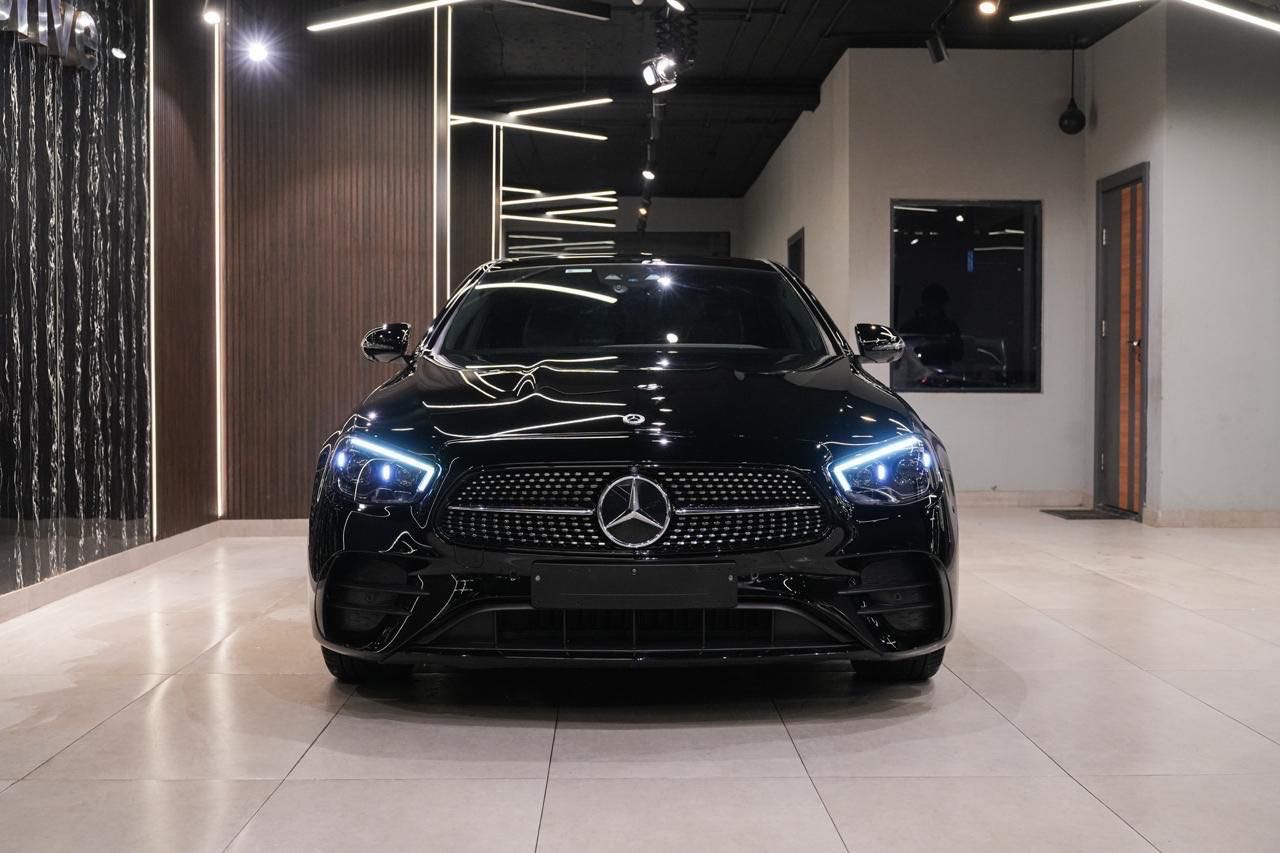 مرسيدس بنز E Class 2023