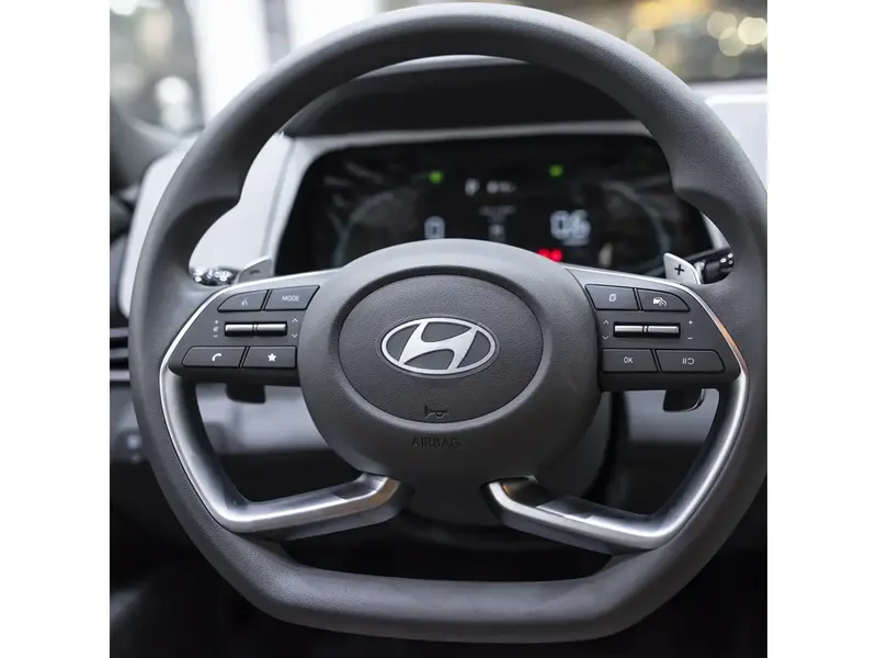 Hyundai Elantra 2025