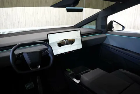 Discover undefined undefined Exterior Interior Images.Find all aspects and details of cars.