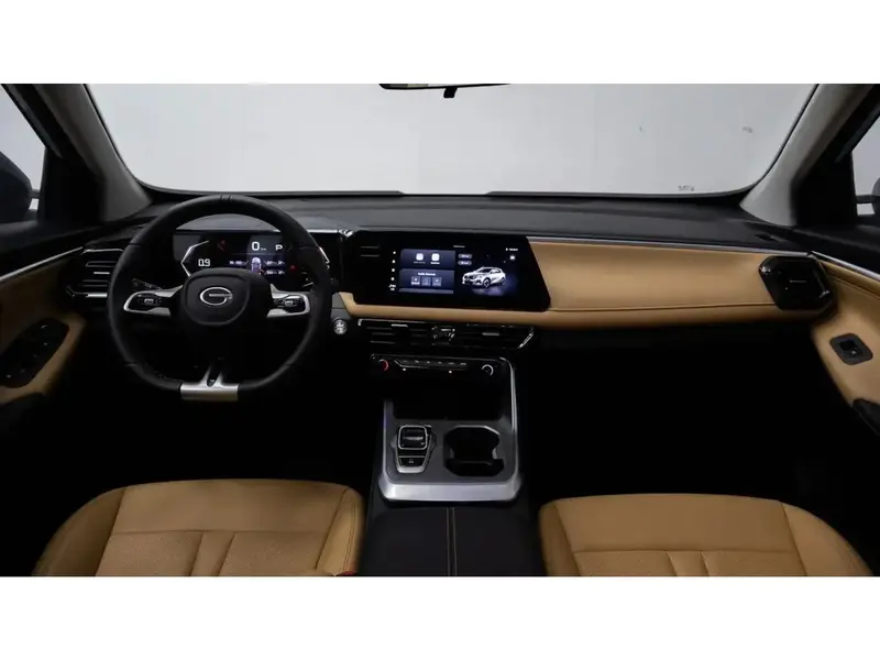 Discover undefined undefined Exterior Interior Images.Find all aspects and details of cars.