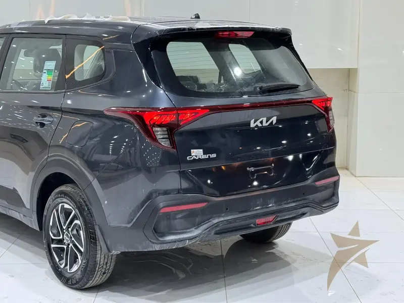 KIA Carens 2024