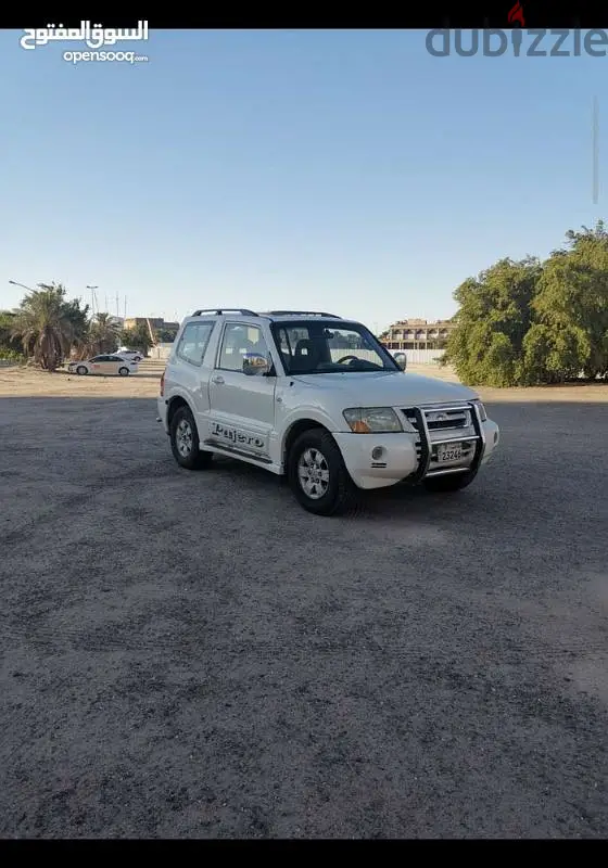 Mitsubishi Pajero 2003