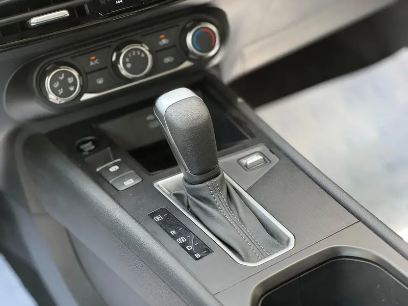 Nissan Kicks 2025