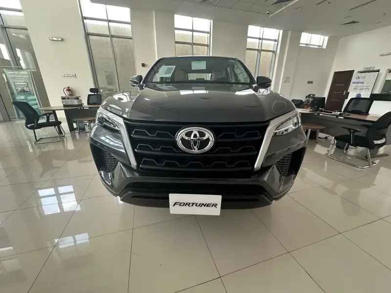 Toyota Fortuner 2024 GX2 4X2 Gasoline