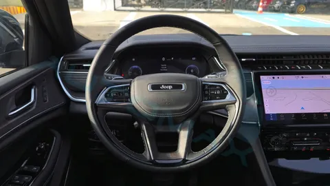 Discover undefined undefined Exterior Interior Images.Find all aspects and details of cars.