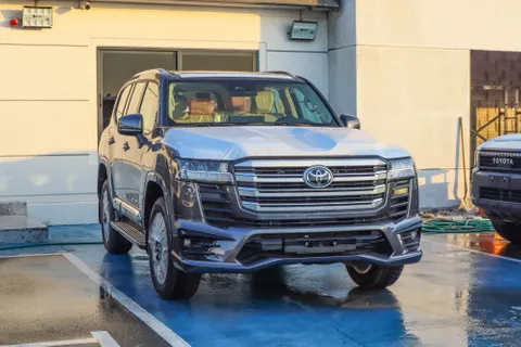 New Toyota Land Cruiser 3.5T GXR 2025
