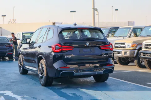 Discover undefined undefined Exterior Interior Images.Find all aspects and details of cars.