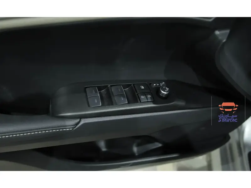 Toyota Camry 2025