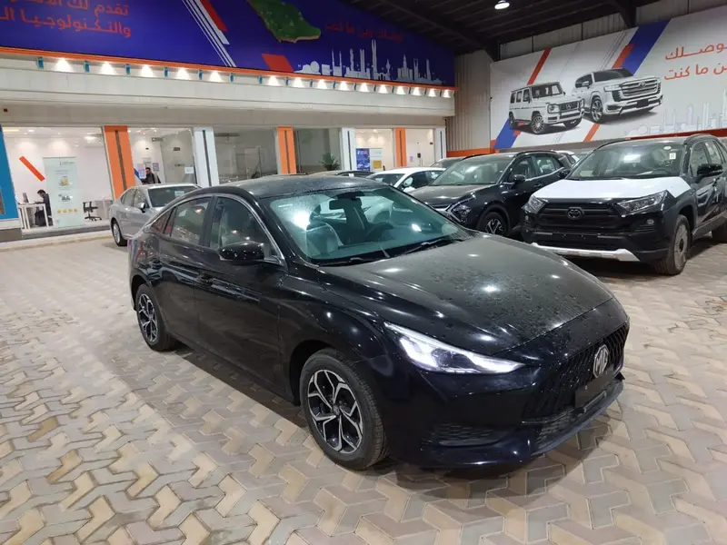 Discover undefined undefined Exterior Interior Images.Find all aspects and details of cars.
