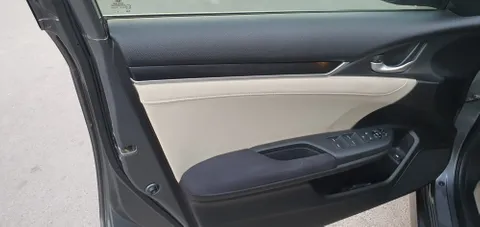 Discover undefined undefined Exterior Interior Images.Find all aspects and details of cars.