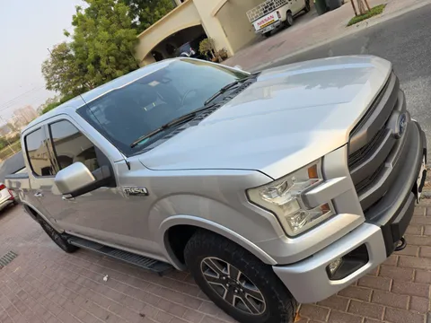 Ford F-150 5.0L Lariat FX4 2015