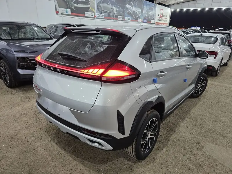 Discover undefined undefined Exterior Interior Images.Find all aspects and details of cars.