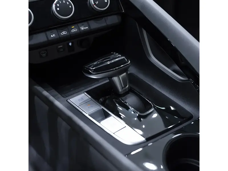 Hyundai Elantra 2025