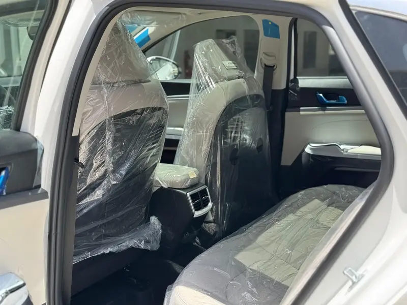 KIA K5 2025