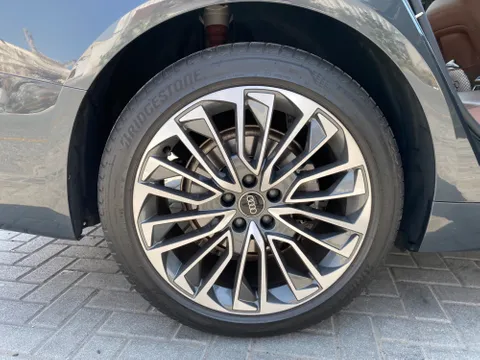 Audi A6 2.0 TFSI 245 HP 2024