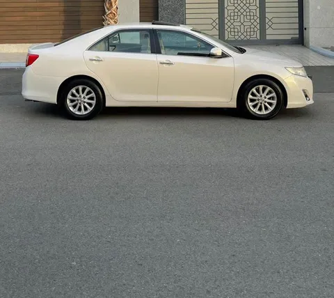 Toyota Camry 2015